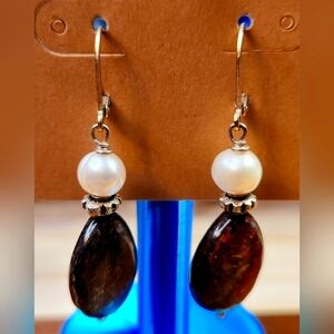 NWT Beautiful Bronzite & Freshwater Pearls with Silver Accents Earrings